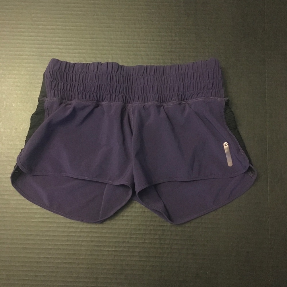 Pearl Izumi small shorts